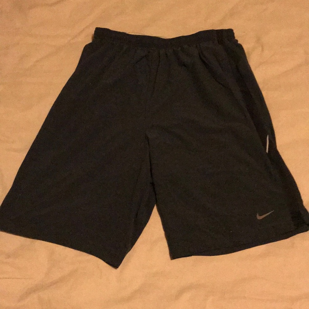 Nike drifit athletic shorts size M